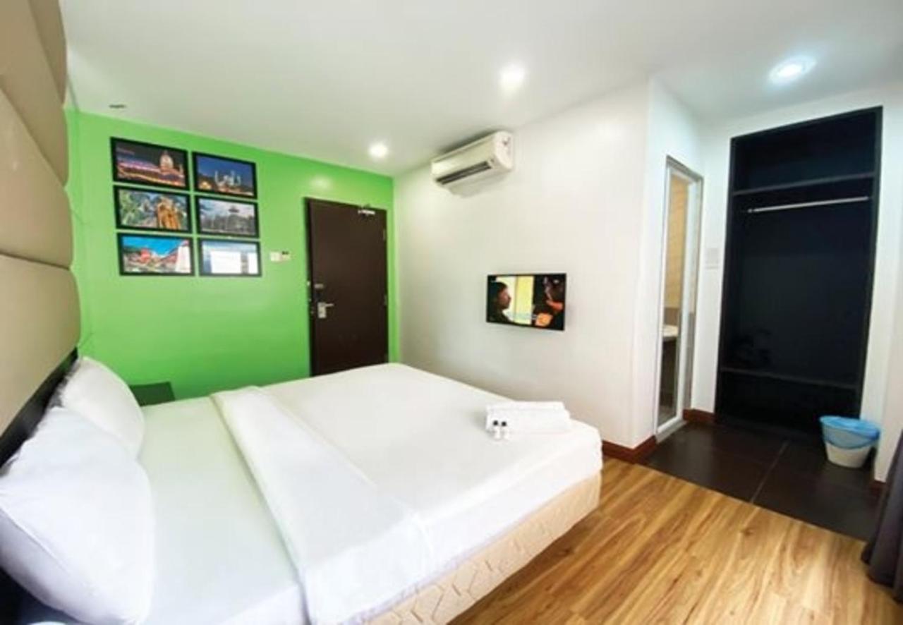 Timez Business Hotel Cheras Oda fotoğraf